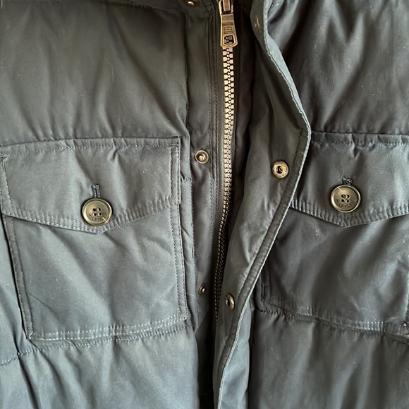 Tommy Hilfiger Men’s heavyweight winter coat size medium - Picture 4 of 8